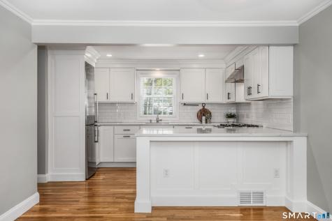 64 Argyle Avenue West Hartford CT 06107
