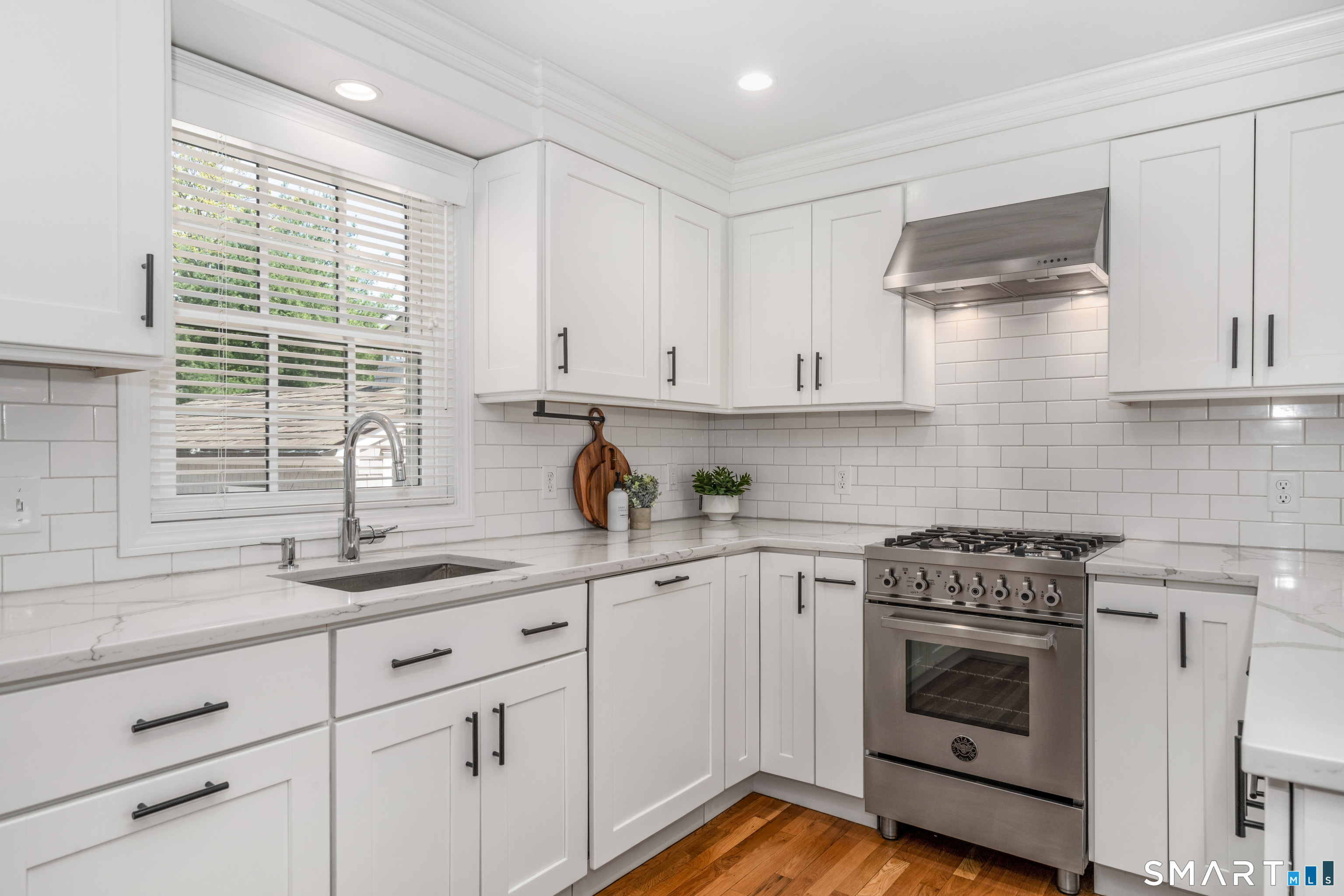 64 Argyle Avenue West Hartford CT 06107