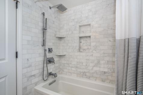 64 Argyle Avenue West Hartford CT 06107