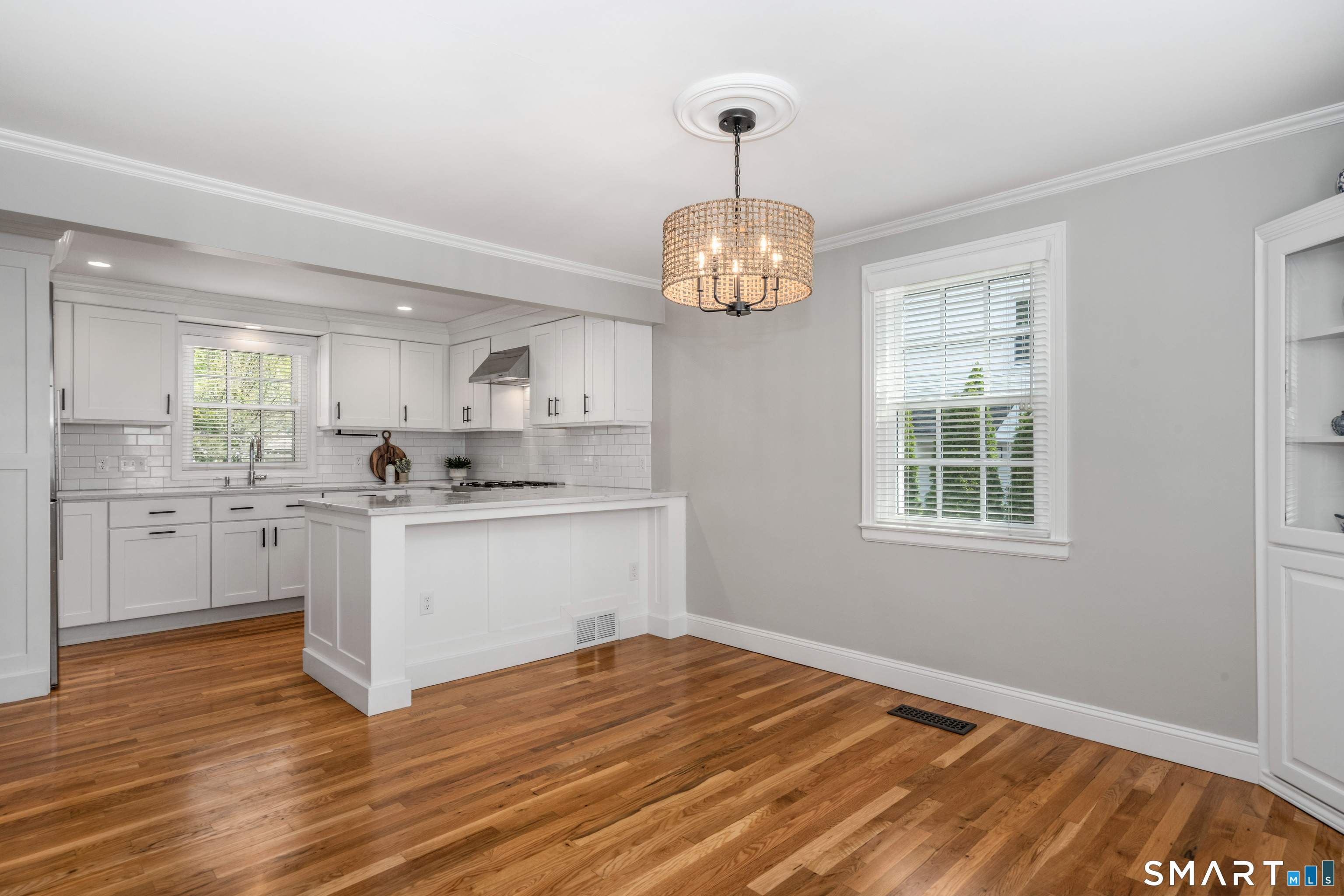 64 Argyle Avenue West Hartford CT 06107
