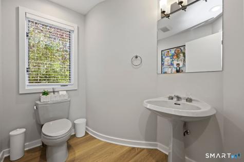 28 Strawberry Lane Shelton CT 06484