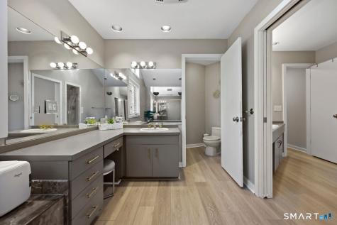 28 Strawberry Lane Shelton CT 06484