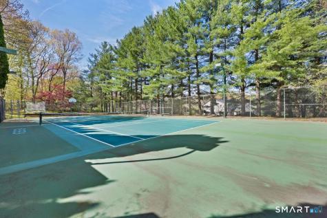 28 Strawberry Lane Shelton CT 06484