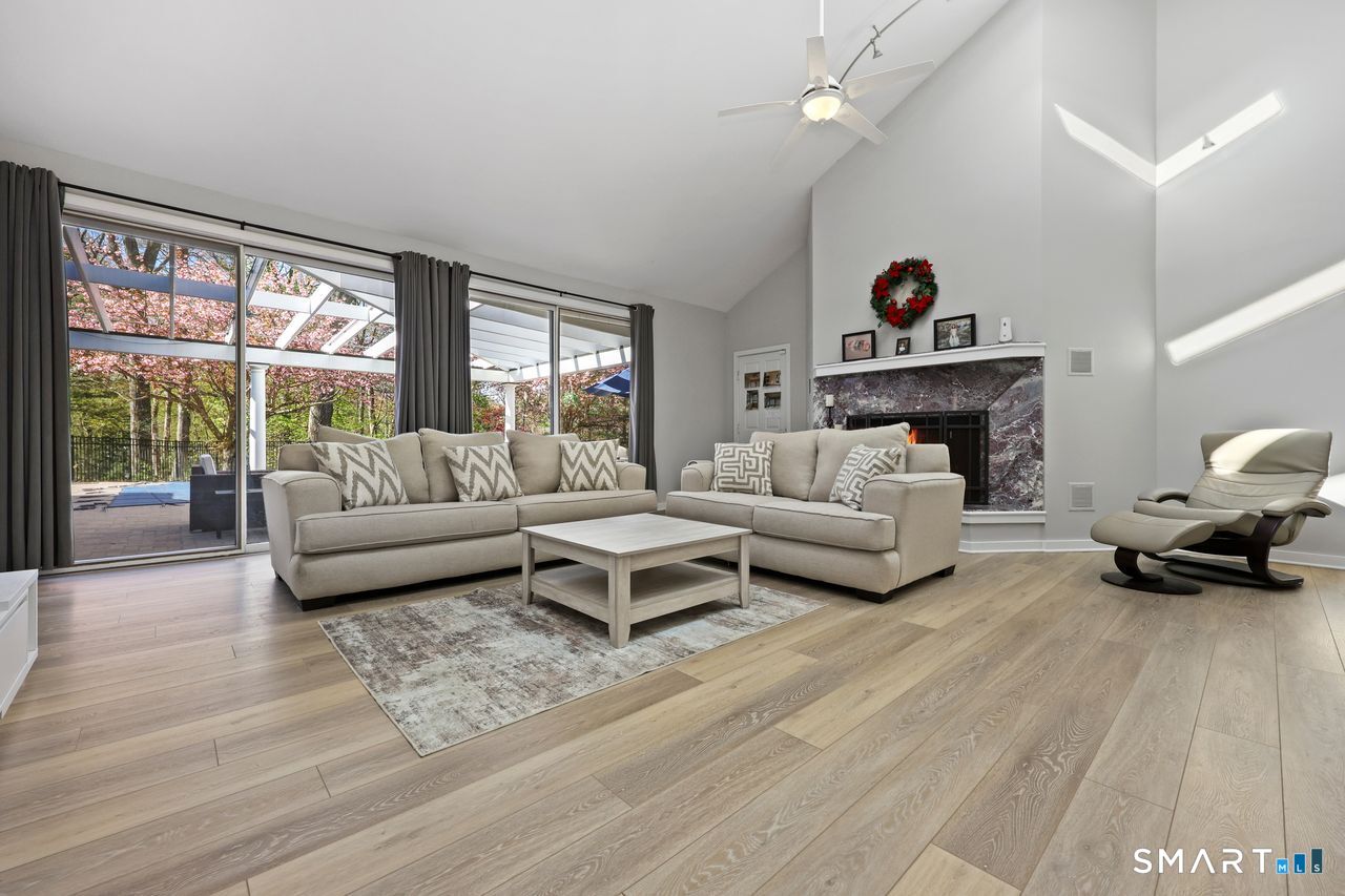 28 Strawberry Lane Shelton CT 06484