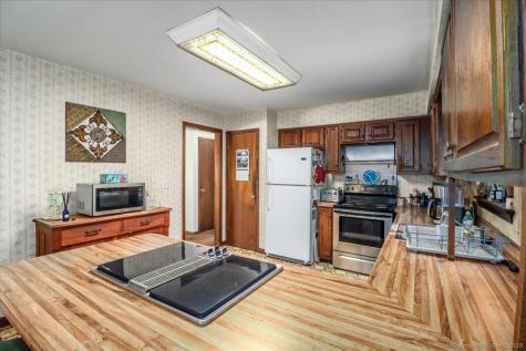 49 Quaker Ridge Road Sherman CT 06784