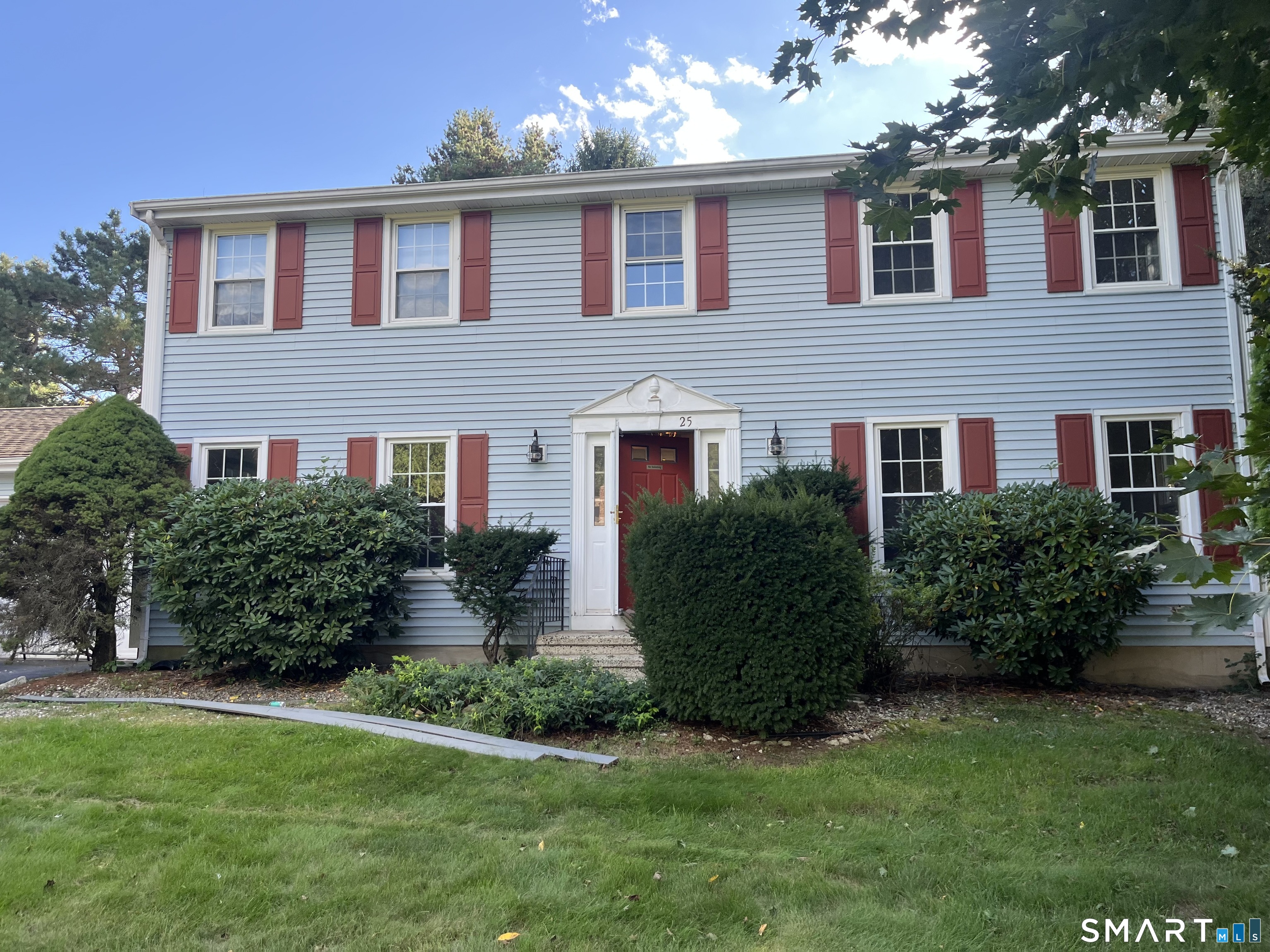 25 Margaret Drive South Windsor CT 06074