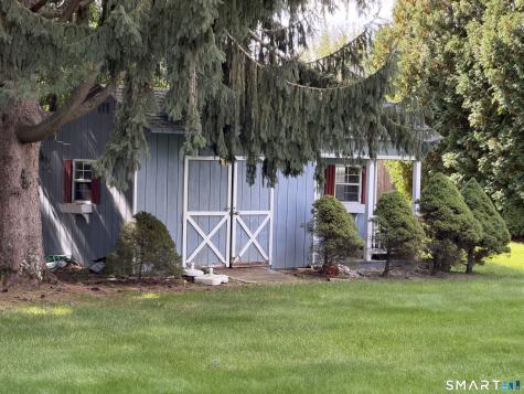25 Margaret Drive South Windsor CT 06074