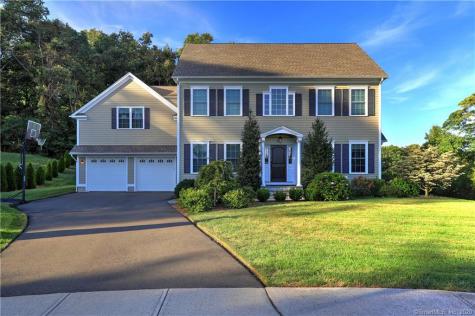 32 John Henry Lane Milford CT 06461