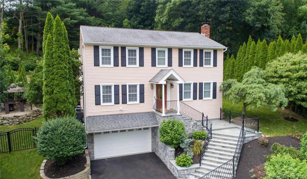 10 Nettleton Court Shelton CT 06484