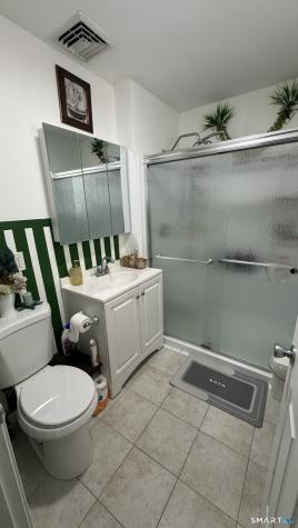 66 E Street Derby CT 06418