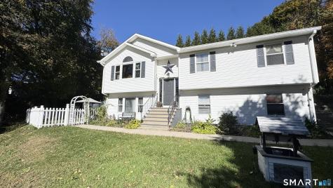 66 E Street Derby CT 06418