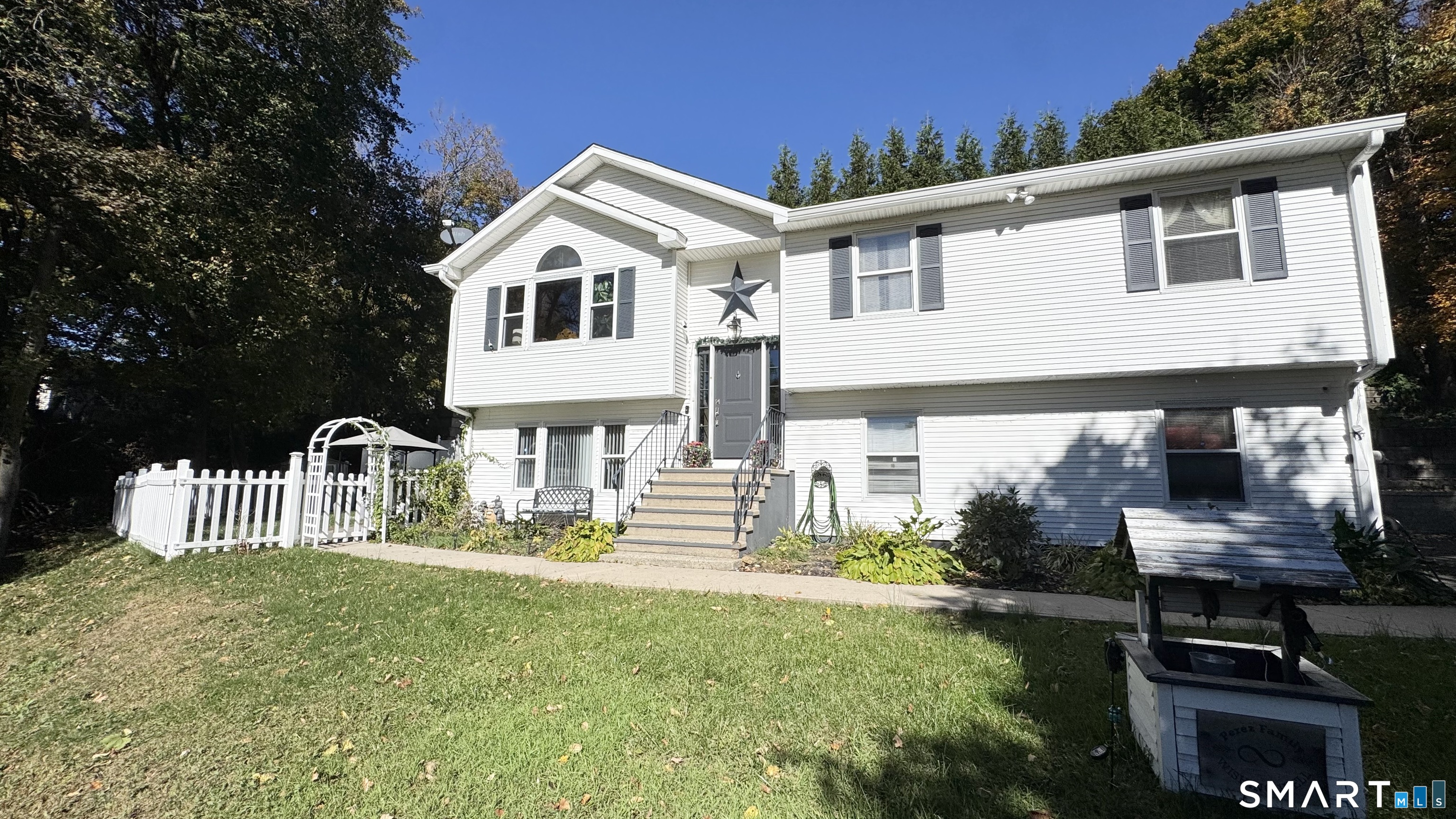 66 E Street Derby CT 06418