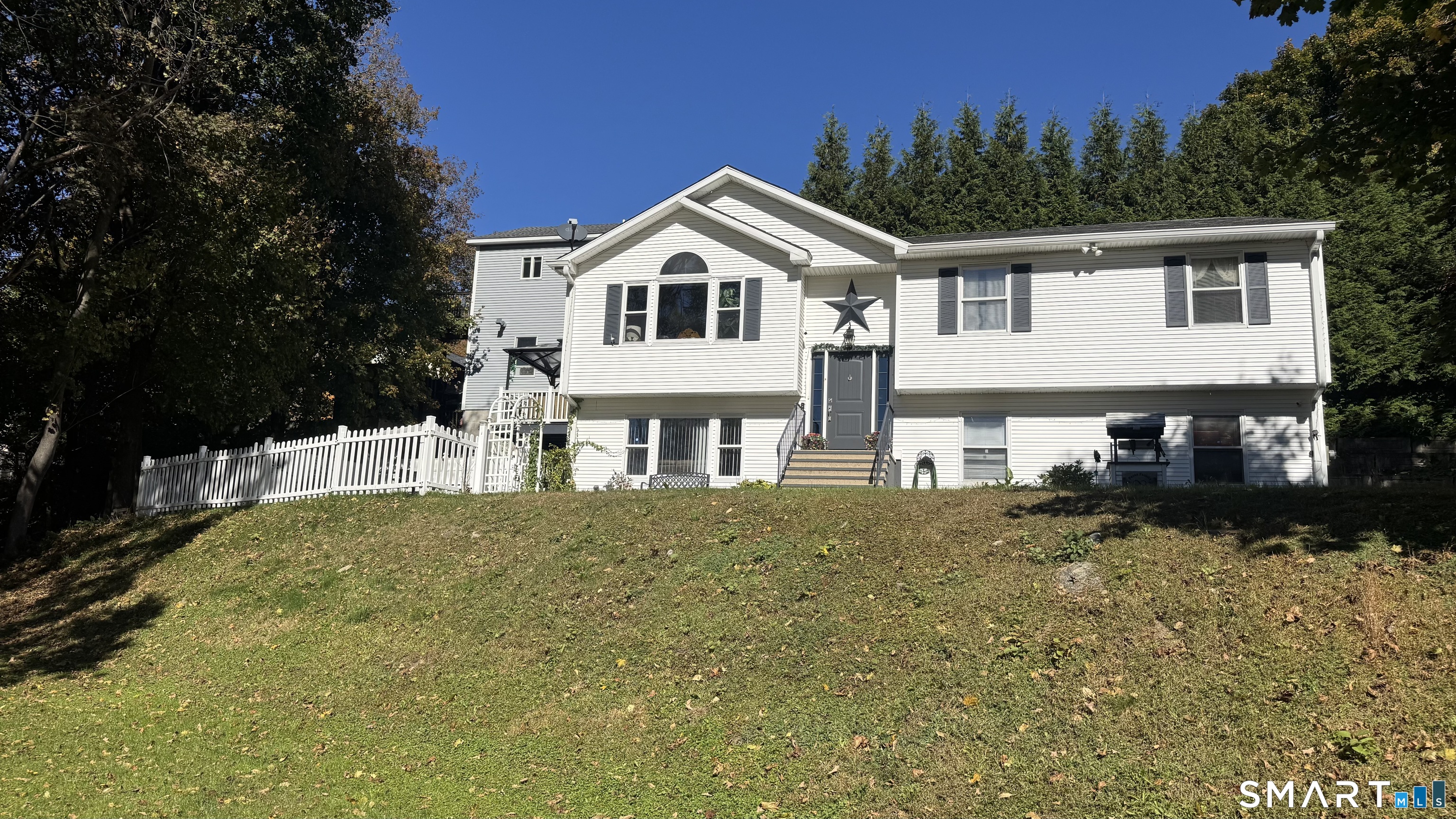 66 E Street Derby CT 06418