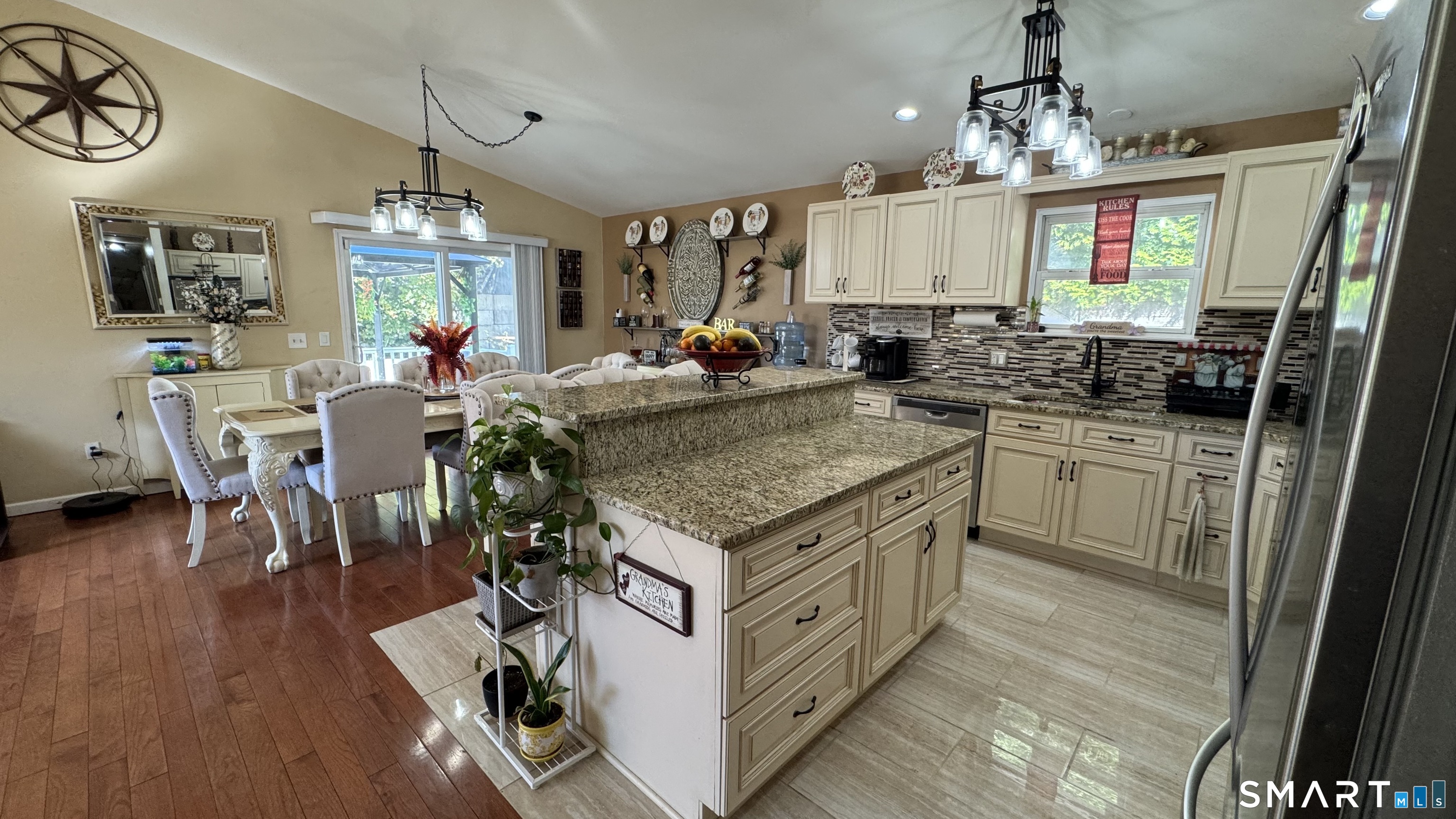 66 E Street Derby CT 06418
