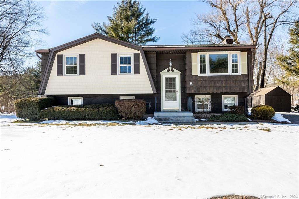 8 Strawberry Road Ellington CT 06029