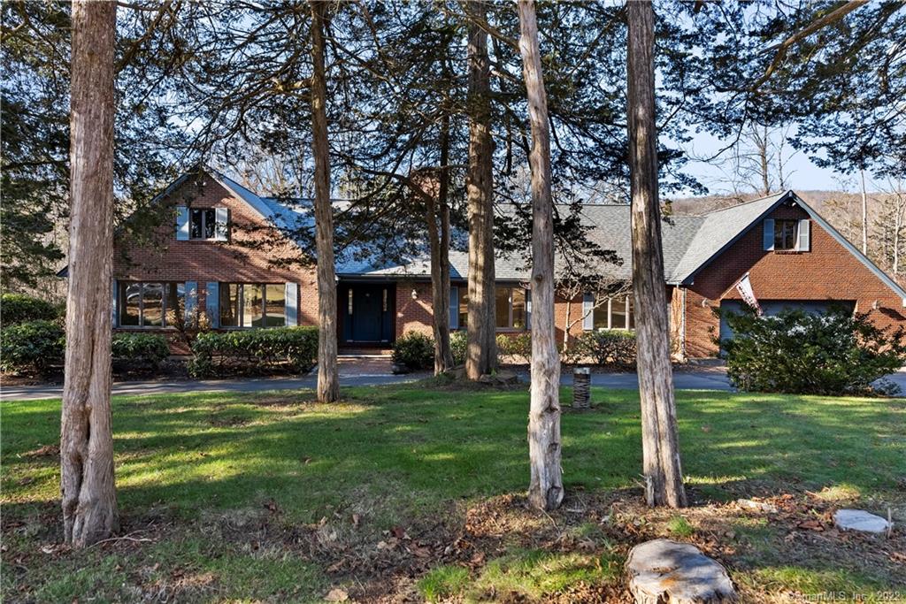 63 Duncaster Road Bloomfield CT 06002