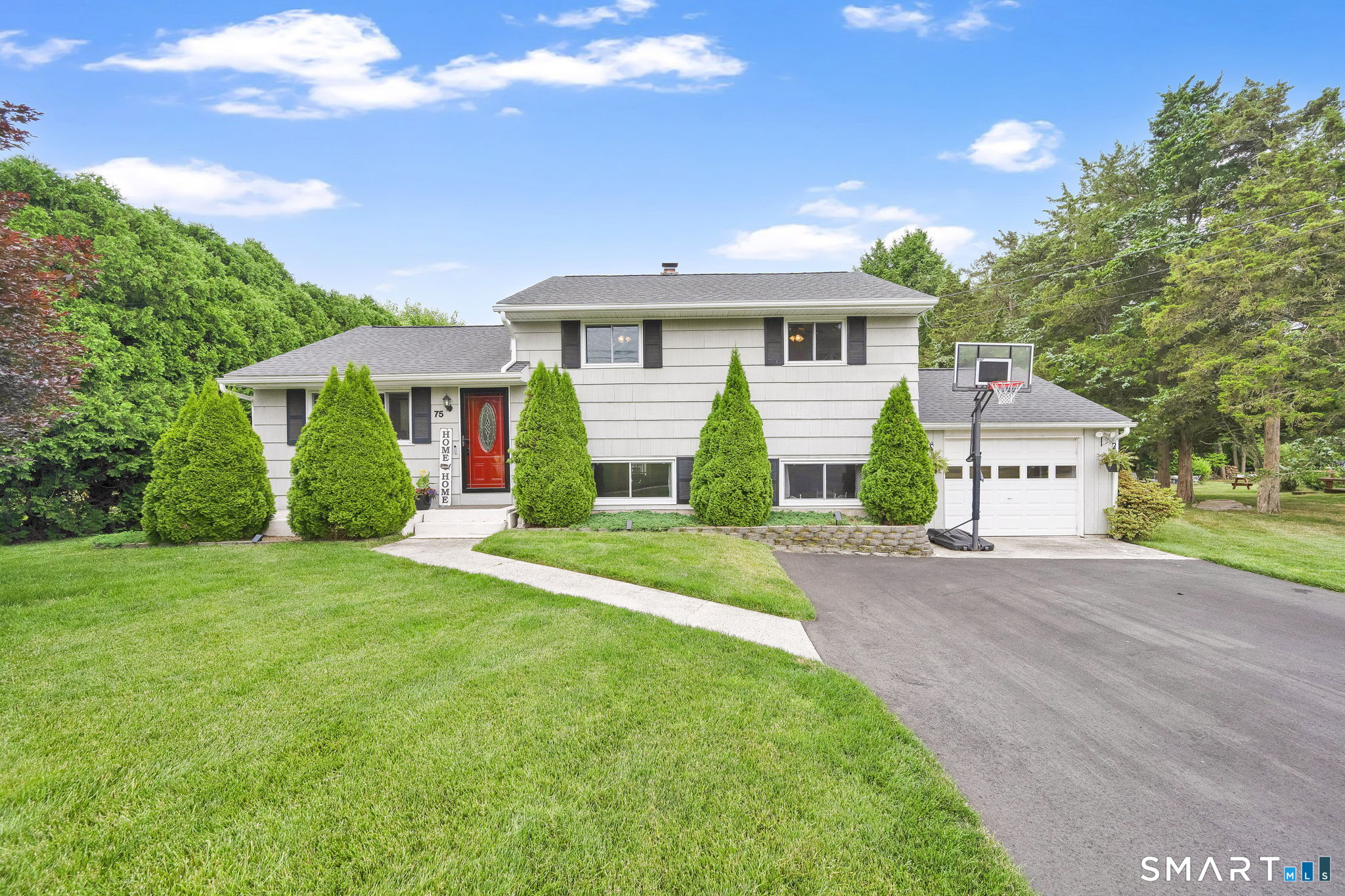75 Lewis Drive South Windsor CT 06074