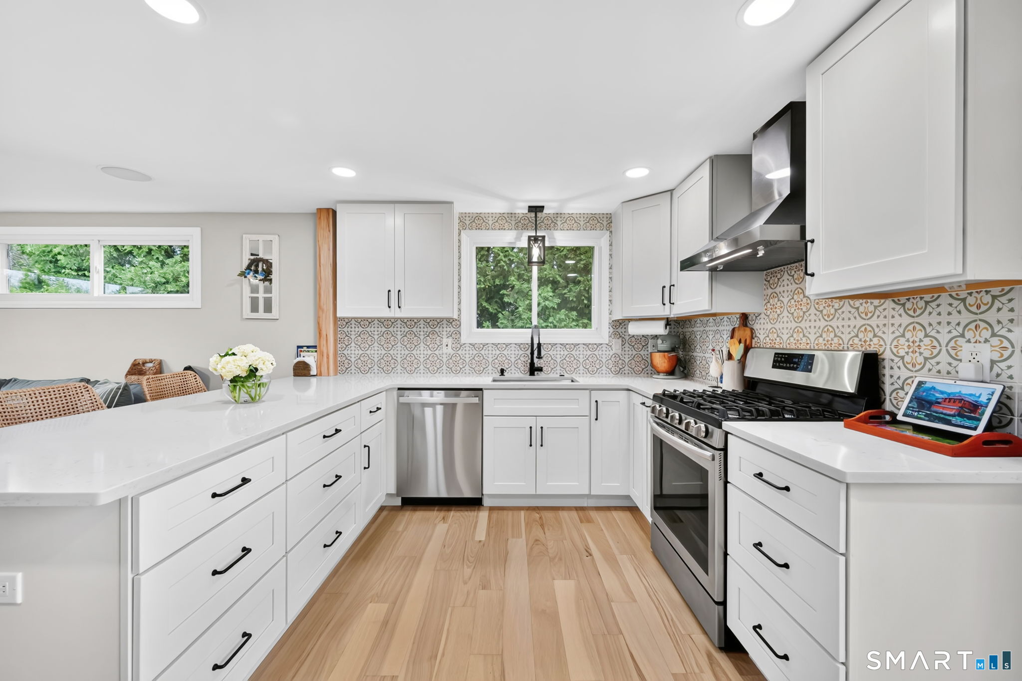 75 Lewis Drive South Windsor CT 06074