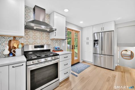 75 Lewis Drive South Windsor CT 06074
