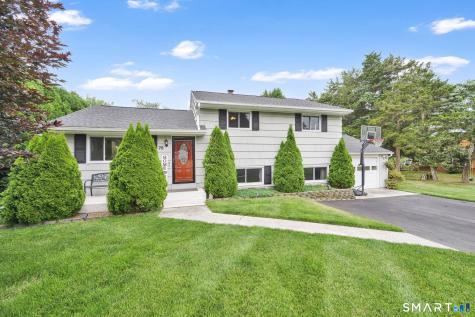 75 Lewis Drive South Windsor CT 06074