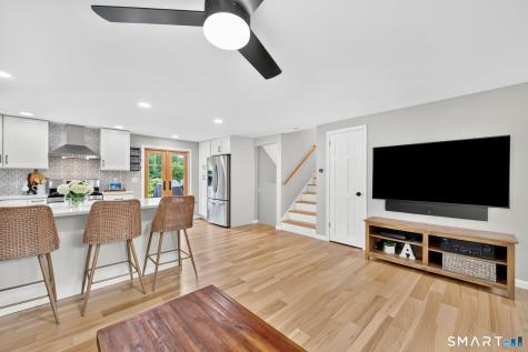 75 Lewis Drive South Windsor CT 06074
