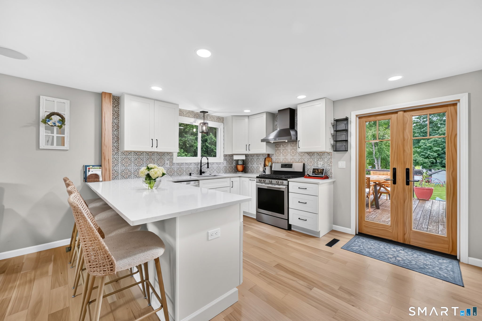 75 Lewis Drive South Windsor CT 06074