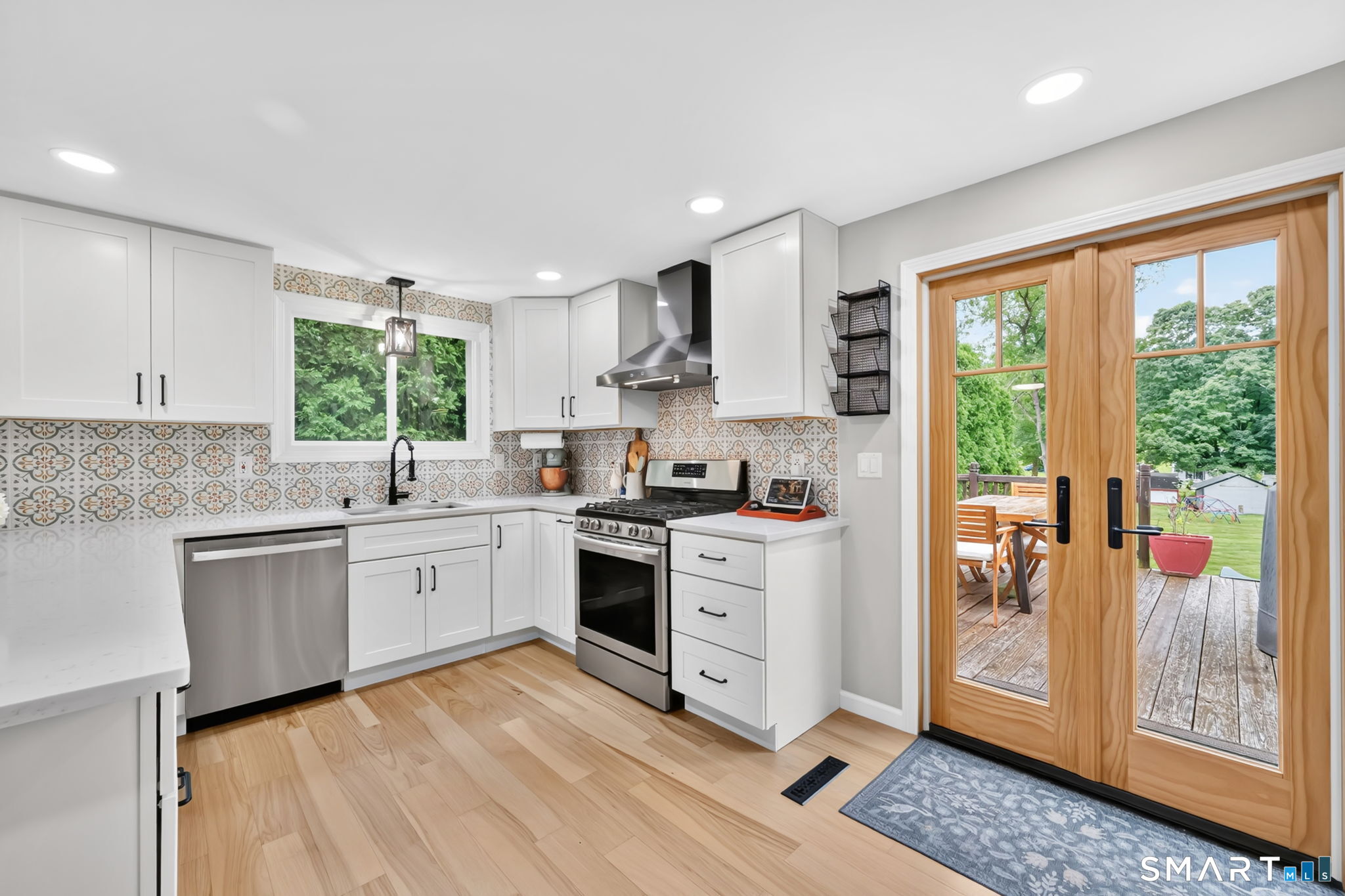 75 Lewis Drive South Windsor CT 06074