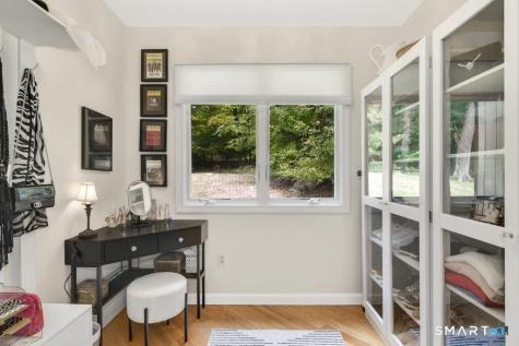 63 Lounsbury Road Ridgefield CT 06877
