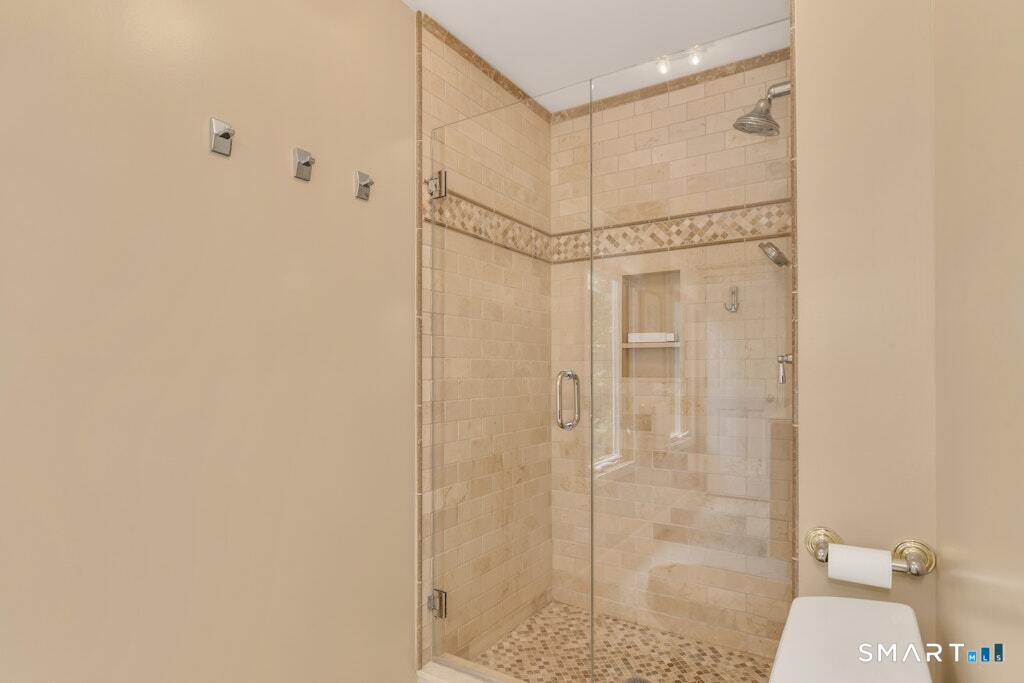 63 Lounsbury Road Ridgefield CT 06877