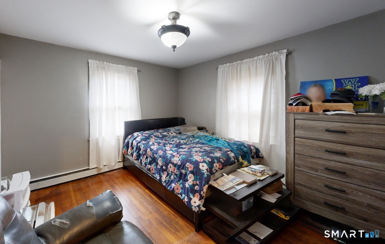52 Andrews Street Meriden CT 06451