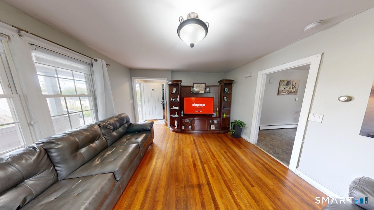 52 Andrews Street Meriden CT 06451