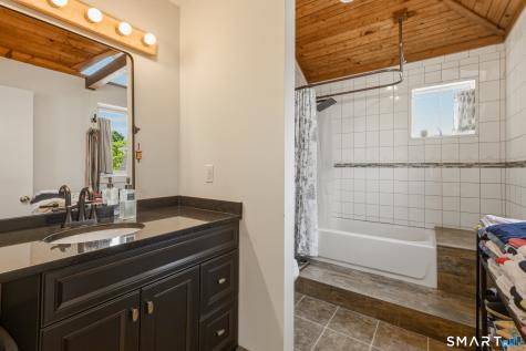 31 Sols Point Road Clinton CT 06413