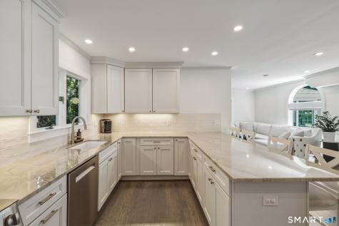 31 Sols Point Road Clinton CT 06413