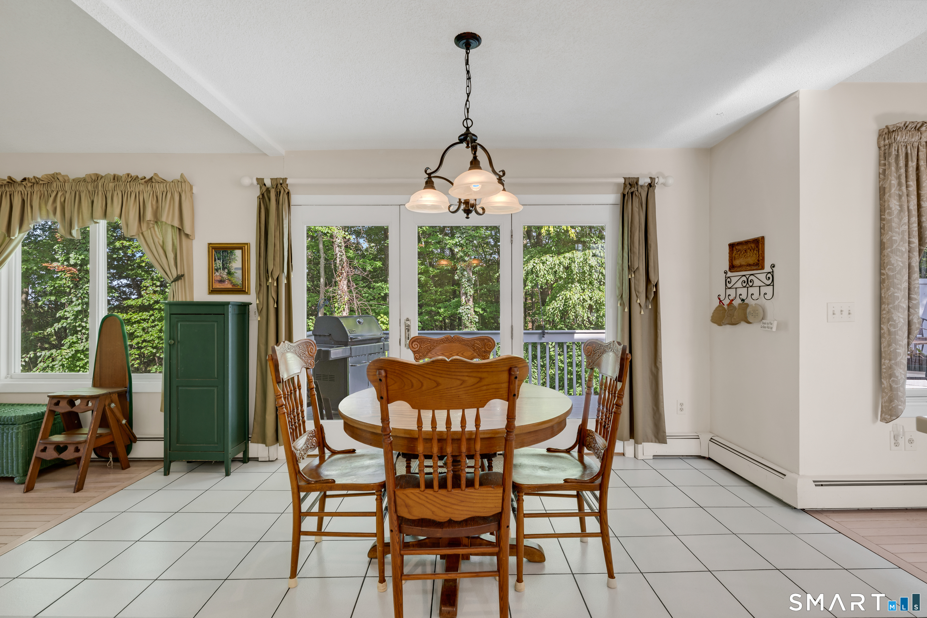 154 Suncrest Court Torrington CT 06790