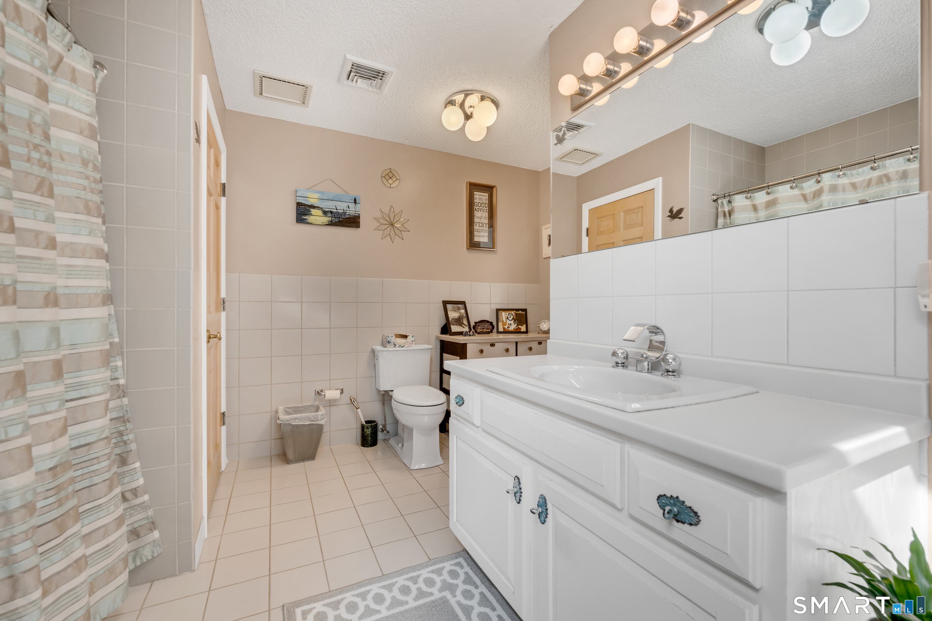 154 Suncrest Court Torrington CT 06790