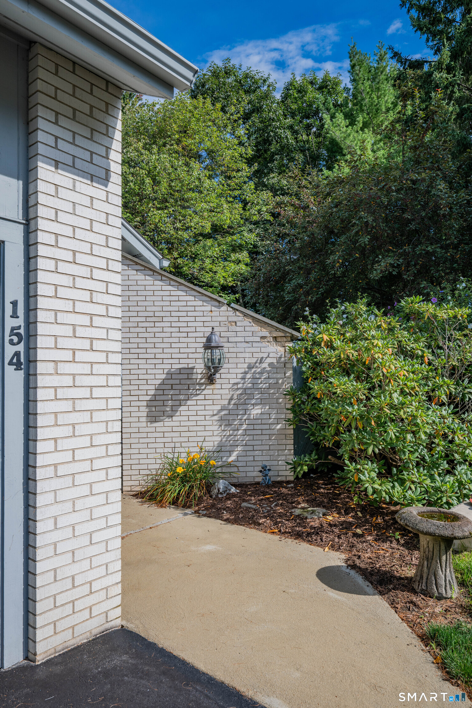 154 Suncrest Court Torrington CT 06790