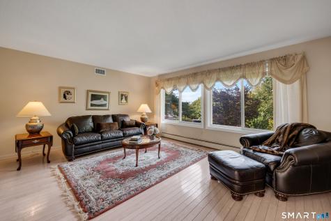 154 Suncrest Court Torrington CT 06790
