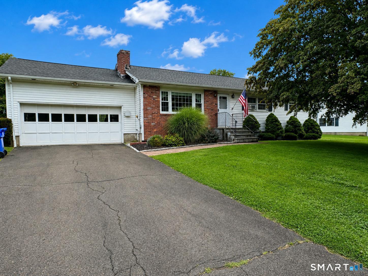 65 Barnum Road Danbury CT 06811