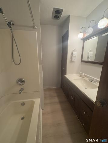 65 Barnum Road Danbury CT 06811