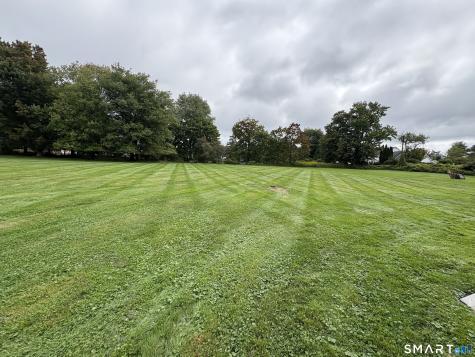 65 Barnum Road Danbury CT 06811