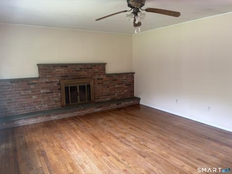 65 Barnum Road Danbury CT 06811