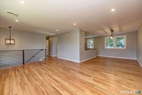 210 Cloudland Road North Haven CT 06473