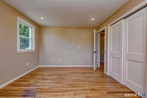 210 Cloudland Road North Haven CT 06473