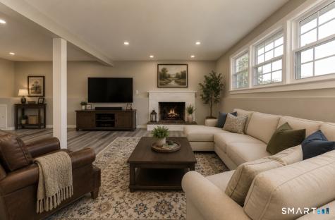 210 Cloudland Road North Haven CT 06473