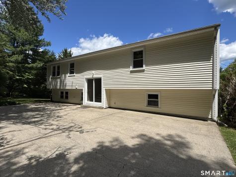 210 Cloudland Road North Haven CT 06473