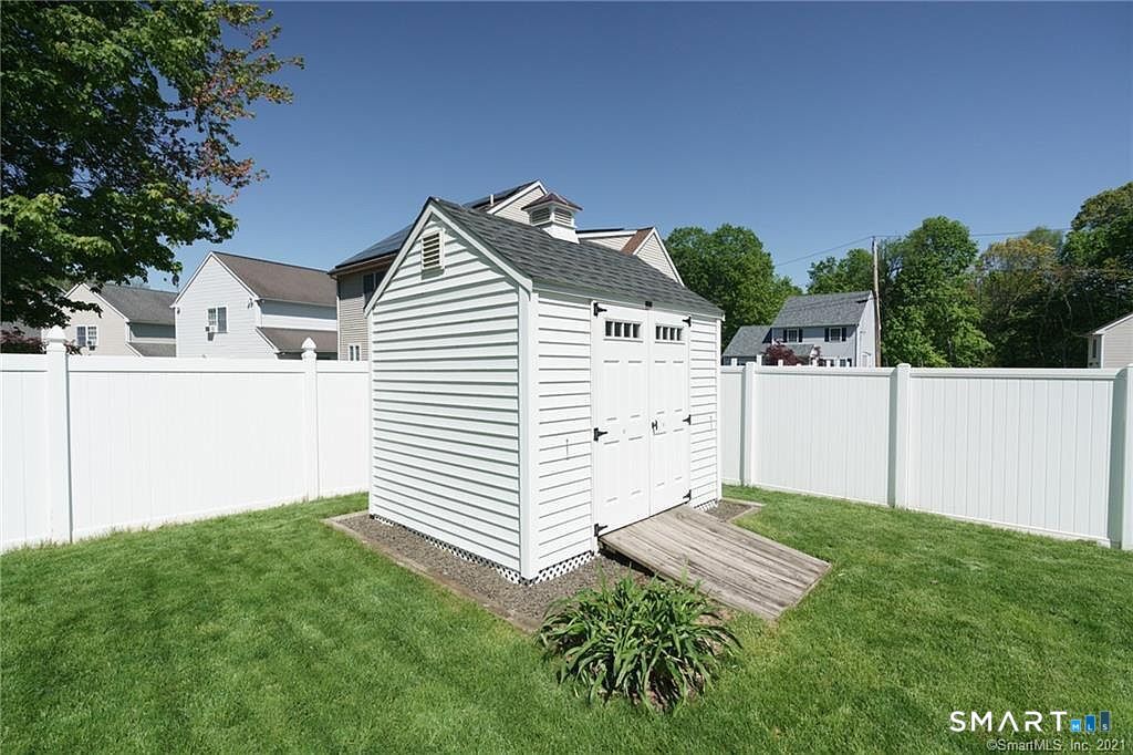 93 Thomas Street Hamden CT 06514