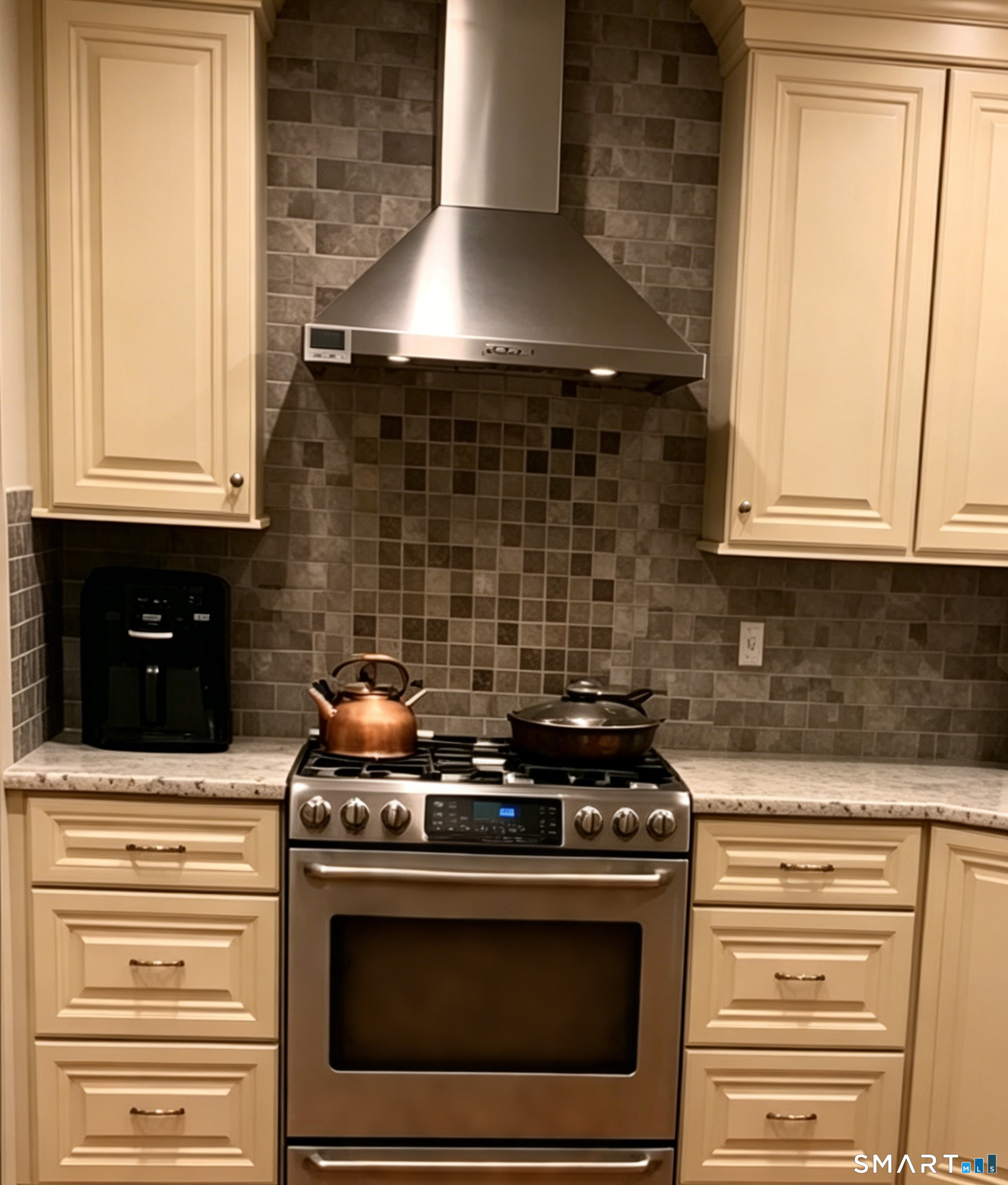 93 Thomas Street Hamden CT 06514