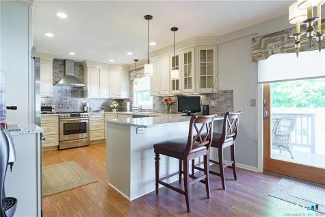 93 Thomas Street Hamden CT 06514