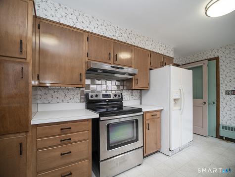 76 Gaylord Mountain Road Hamden CT 06518