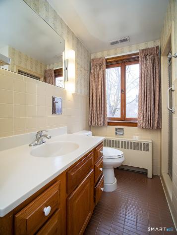76 Gaylord Mountain Road Hamden CT 06518